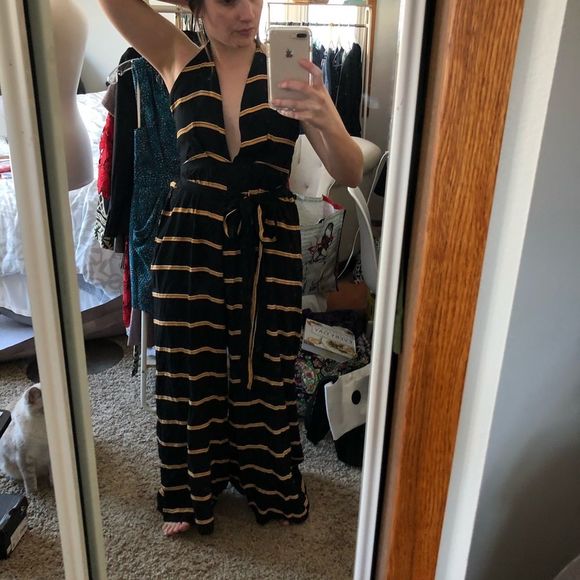 Faithfull the Brand Riley Stripe Halter Jumpsuit - Picture 3 of 8